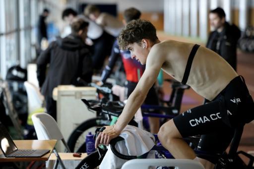 Cuando sigues a esos chicos, eso da mucha confianza, dice a la AFP Seixas, prodigio francés del ciclismo
