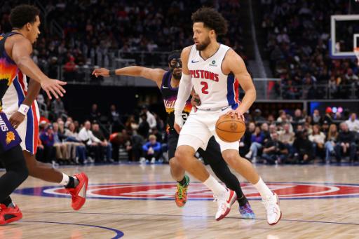 El jugador de los Detroit Pistons, Cade Cunningham, en el partido de la NBA ante Phoenix Suns en Little Caesars Arena, en Detroit, Michigan, el 15 de enero de 2026