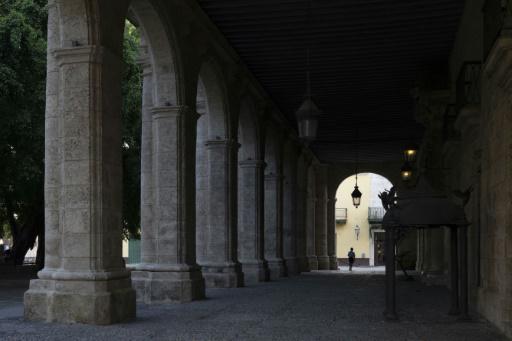 Sin luces ni el bullicio de antaño, La Habana aguarda lo que está por venir