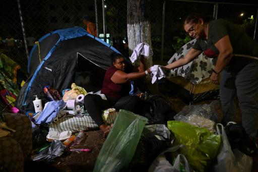 Colombia remueve escombros del devastador terremoto ya con escasas esperanzas de rescates