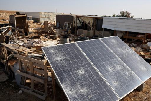 Aprovechando la guerra, colonos israelíes expulsan a palestinos de sus aldeas en Cisjordania