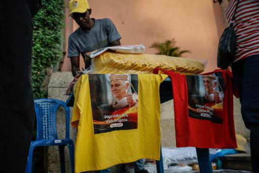 Papa León XIV visita sitio sagrado para católicos de Angola