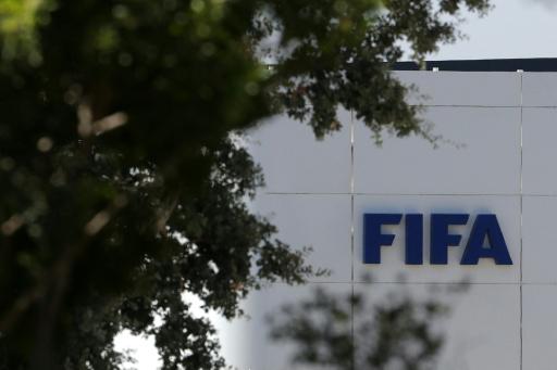 Manual de instrucciones para comprender la guerra de poder en el fútbol mundial