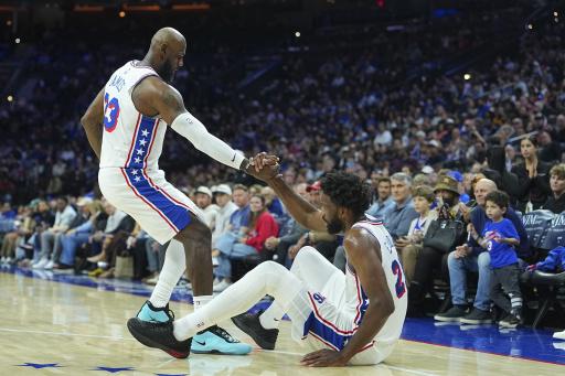 El eterno Lebron se embarca en una última misión con los Sixers