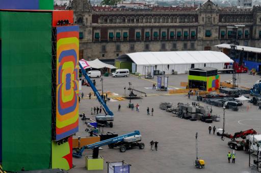 México inaugura su tercer Mundial con Sudáfrica, Shakira y megaprotestas