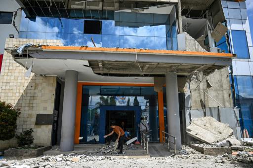 Casi 13.000 desplazados después del mortal terremoto en Indonesia