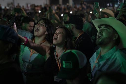 Bobby Pulido pone su voz al servicio de la batalla demócrata en Texas