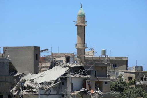 Israel bombardea el sur de Líbano pese a tregua anunciada con Hezbolá