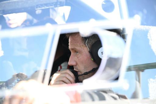 El francés Sebastien Ogier llega al parque Enakyo para el Rally de Japón el 8 de noviembre de 2025