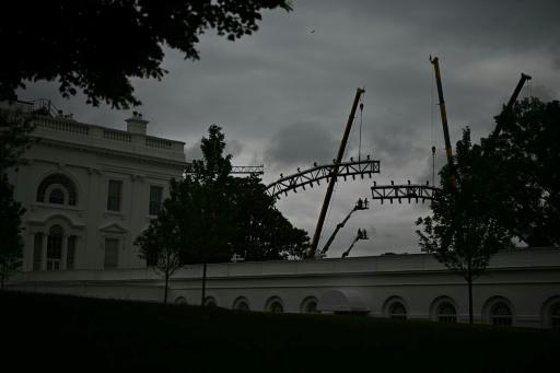 Los preparativos para pelea de la UFC en la Casa Blanca, en Washington, que se realizará el día del cumpleaños número 80 del presidente de EEUU, Donald Trump, en una imagen del 25 de mayo de 2026