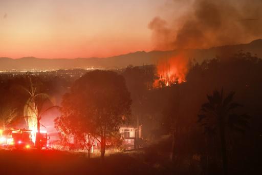 Megaincendio se convierte en uno de los más grandes en la historia de California