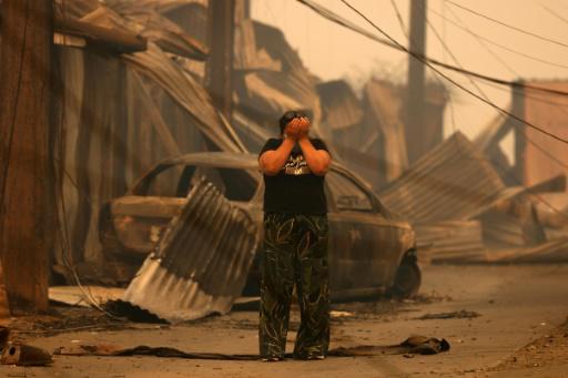 Chile lucha contra incendios que se cobran 20 vidas y avanzan hacia el sur del país