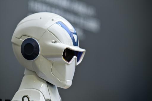 Acelera industria de robots humanoides: Unitree se dispara 600% en su debut bursátil