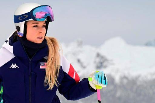 La esquiadora Lindsey Vonn inspecciona el trazado durante los segundos entrenamientos oficiales para el descenso de los Juegos Olímpicos de Invierno de Milán-Cortina, el 6 de febrero de 2026 en Cortina d’Ampezzo, al norte de Italia