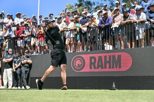 El golfista español Jon Rahm durante la última jornada del torneo LIV Golf Adelaida, en el Grange Golf Club de Adelaida (Australia), el 15 de febrero de 2026