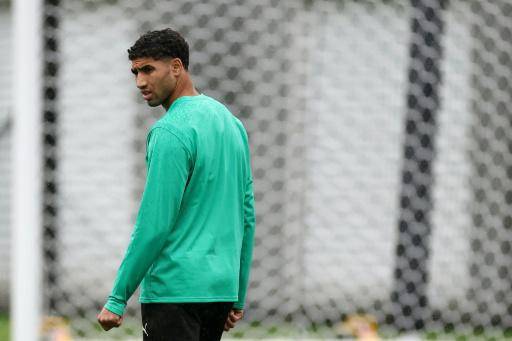 El lateral marroquí Achraf Hakimi en el entrenamiento de Marruecos previo al partido de cuartos de final del Mundial ante Francia en el centro New England Revolution en Foxborough, cerca de Boston, el 7 de julio de 2026