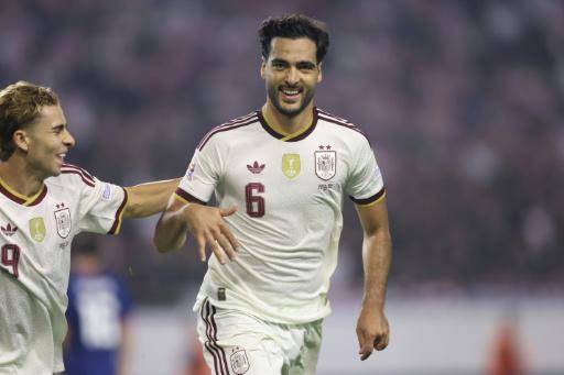 El centrocampista de la selección española Mikel Merino celebra tras marcar el segundo gol de su equipo contra Croacia en la Liga de Naciones en Split el 6 de octubre de 2026
