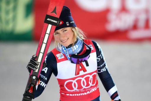 Mikaela Shiffrin celebra su victoria en el eslalon de Semmering (Austria), de la Copa del Mundo de esquí alpino, el 28 de diciembre de 2025