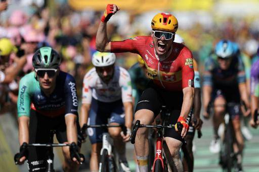 Soren Waerenskjold gana al esprint la undécima etapa del Tour de Francia. En Nevers (centro de Francia), el 15 de julio de 2026