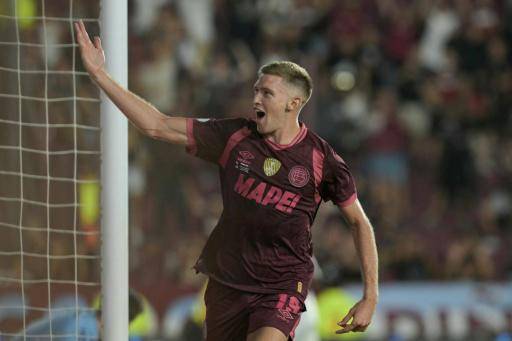 Rodrigo Castillo celebra su tanto para la victoria de Lanús sobre el Flamengo en partido de ida de la Recopa Sudamericana jugado el 19 de febrero de 2026 en Lanús, sur de Buenos Aires