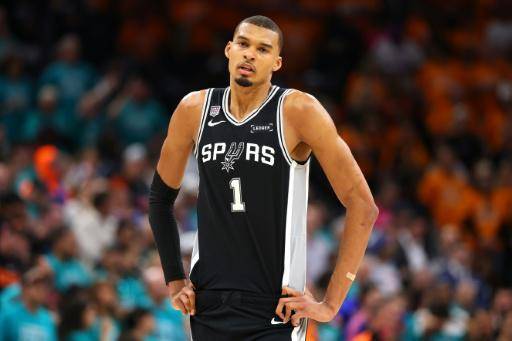 Victor Wembanyama durante la derrota de los San Antonio Spurs ante los New York Knicks en el primer partido de las Finales de la NBA el 3 de junio de 2026