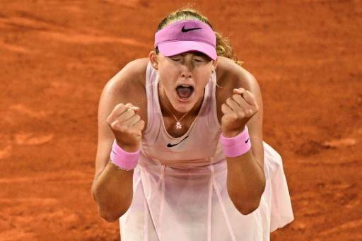 Mirra Andreeva celebra su victoria sobre Marta Kostyuk en semifinales de Roland Garros. En París, el 4 de junio de 2026