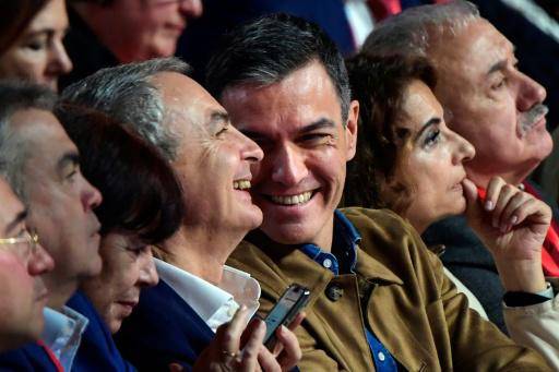 Sánchez expresa su apoyo al expresidente del Gobierno español Zapatero tras su imputación
