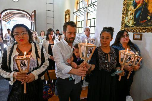 La abogada Ruth López es operada mientras está presa en El Salvador