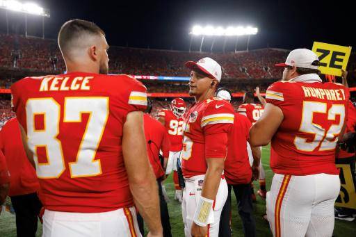 Los Chiefs de Mahomes y Kelce a la caza del reinado perdido en la NFL
