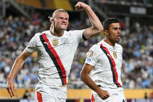 Liverpool gasta una fortuna para retener un título de Premier League muy competido