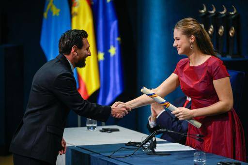 Messi recibe en Oviedo el Premio Princesa de Asturias de los Deportes