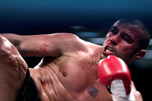 La pelea de exhibición entre Mayweather y Zambiadis fue cancelada, según la prensa de EEUU