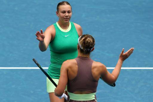 Anisimova frena la remontada de Badosa en el Abierto de Australia