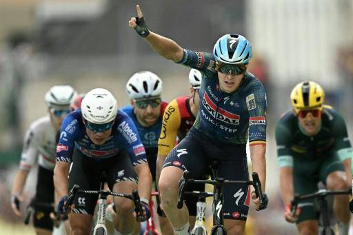 Tercera etapa ganada al esprint por el belga Merlier en este Tour