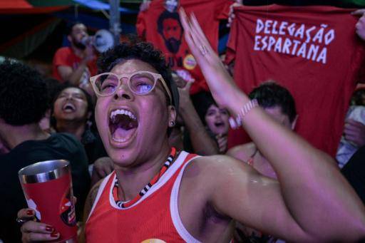 Lula celebra una reelección histórica en Brasil, mal recibida por los mercados