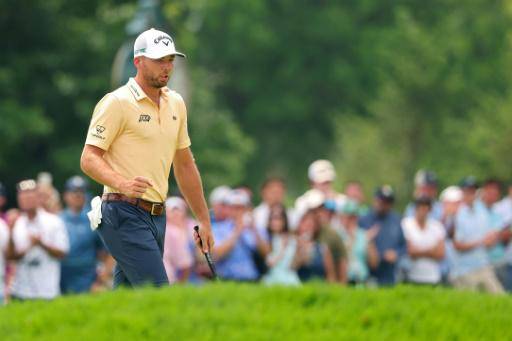 Sam Burns toma liderato y Rahm y Niemann se estrellan en feroz Abierto de EEUU