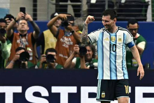 Messi cumple 39 años en la cima Mundial