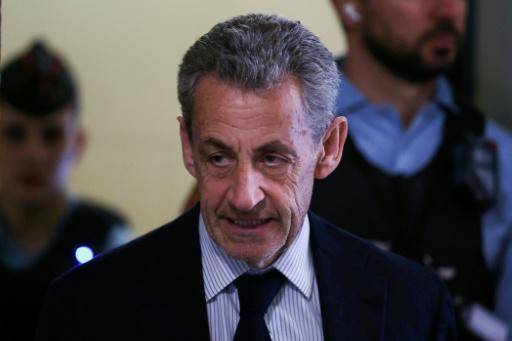 Archivan una investigación sobre Sarkozy por tráfico de influencias en Rusia