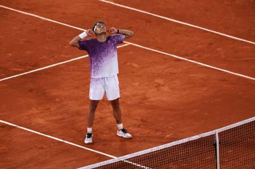 Sabalenka también naufraga en un Roland Garros que tendrá finalista italiano