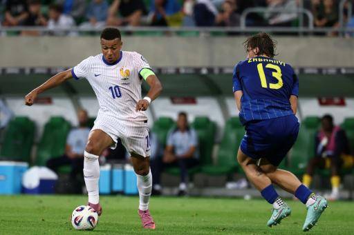 Francia bate a Ucrania (0-2) en su primer paso camino al Mundial 2026