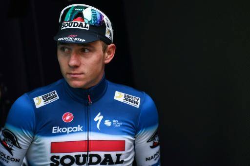 El ciclista belga Evenepoel, en un hospital tras caerse en un entrenamiento, según medios