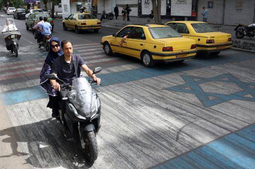 Irán intensifica sus amenazas por la operación de EEUU en Ormuz