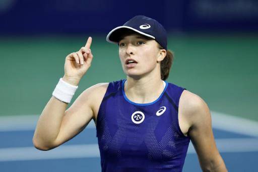 Swiatek sigue en la cima de la WTA, colombiana Osorio sube 12 escalones