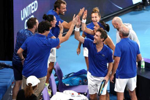 Francia se cita con Polonia en semifinales de la United Cup de tenis