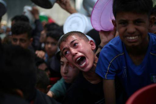 La fundación humanitaria apoyada por EEUU dice que 5 miembros murieron en un ataque de Hamás en Gaza