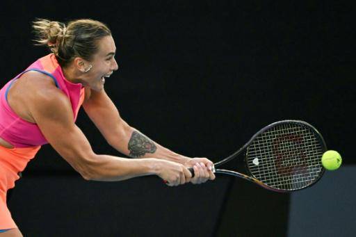 Sabalenka se estrena con victoria en el Abierto de Australia