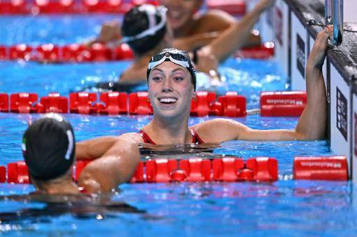 La estadounidense Walsh bate el récord mundial de 50 m libres de natación