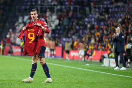 España gana a Georgia y será cabeza de serie en la Eurocopa, que peligra para Gavi