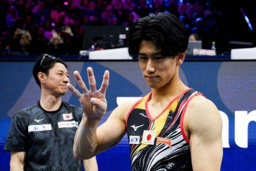 El japonés Hashimoto logra su cuarto oro mundial en el concurso general de gimnasia