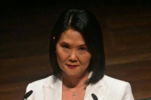 Keiko Fujimori plantea una reconciliación tras una década de inestabilidad política en Perú